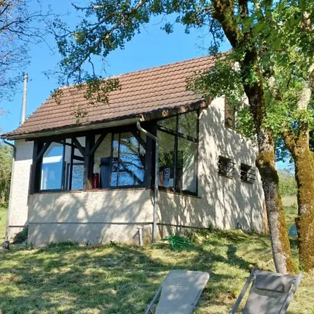 別荘 Maison Au Calme Avec Vue Splendide Dans La Vallee Du Cele Sauliac-sur-Célé