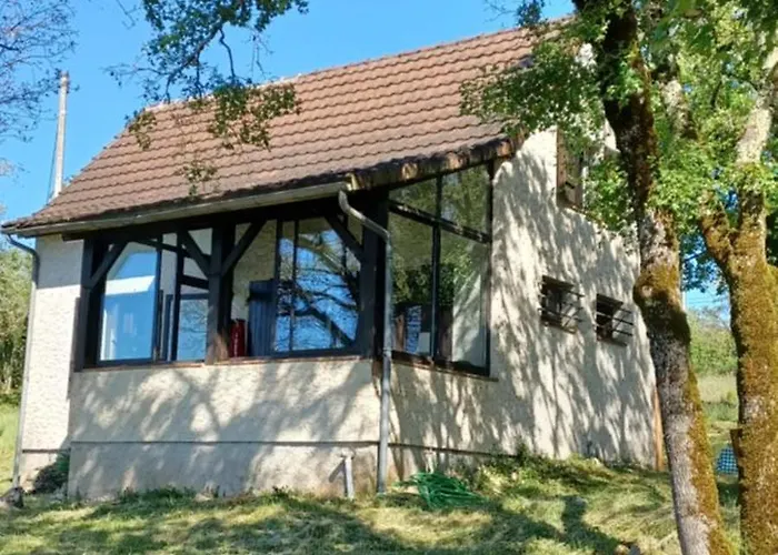 Сasa de vacaciones Maison Au Calme Avec Vue Splendide Dans La Vallée Du Célé Sauliac-sur-Célé